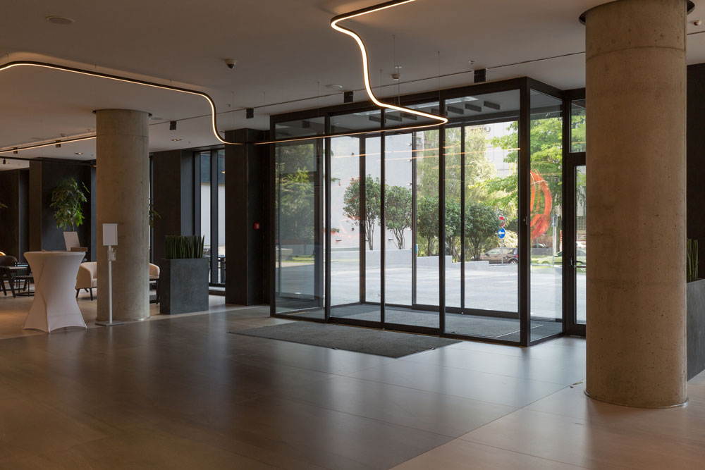 automatic swing doors automatic swing doors
